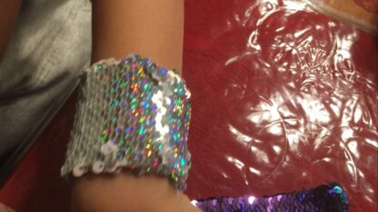 Mermaid bracelet with sequins that change from the touch.